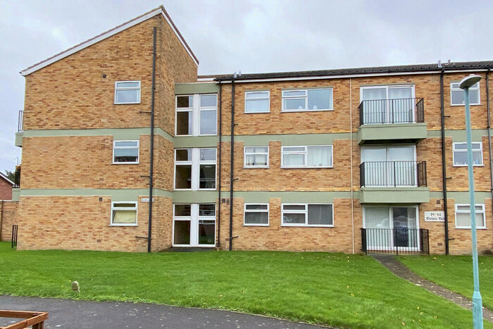 Studio To Rent In Churchdown, Gloucester, GL3