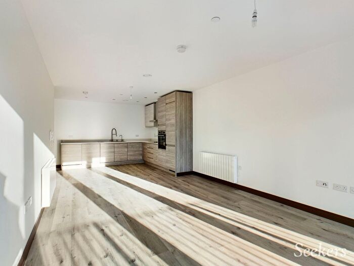 2 Bedroom Flat To Rent In Mill Wood, Leander Heights Mill Wood, ME14