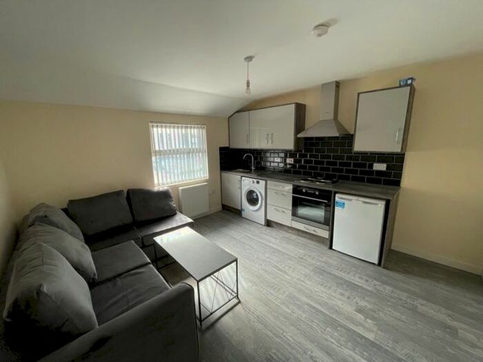 1 Bedroom Flat To Rent In A Hagley Road, Birmingham, B16