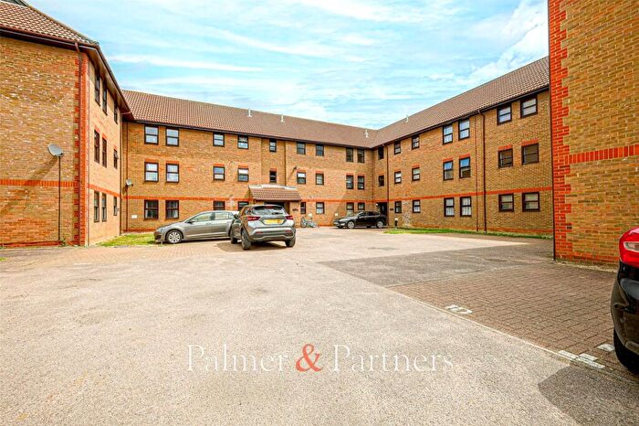 1 Bedroom Apartment To Rent In Hanbury Gardens, Colchester, Essex, CO4