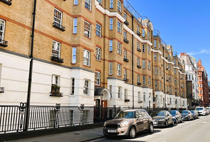2 Bedroom Flat To Rent In Huntley Street, London, WC1E