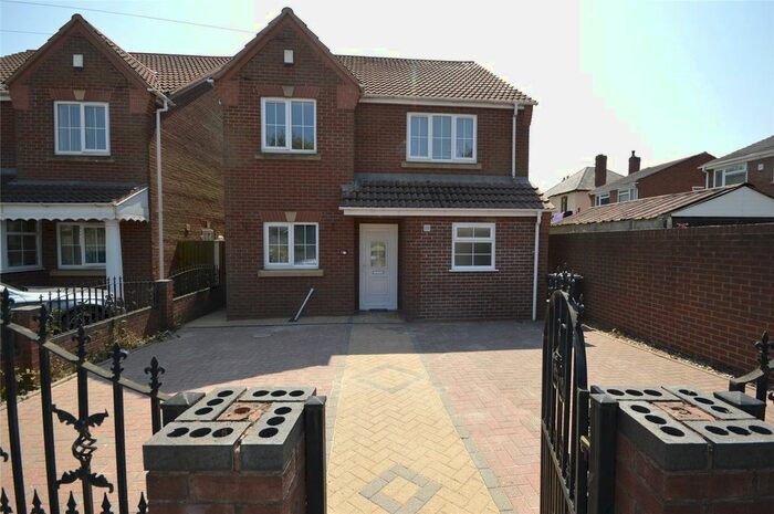 5 Bedroom Detached House To Rent In Greenly Road, Wolverhampton, West Midlands, WV4