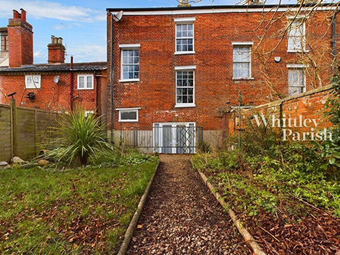 1 Bedroom Flat To Rent In Beehive Yard, Denmark Street, Diss, IP22