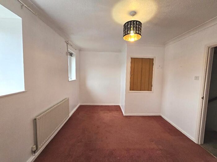 2 Bedroom End Of Terrace House To Rent In Furry Way, Helston, TR13
