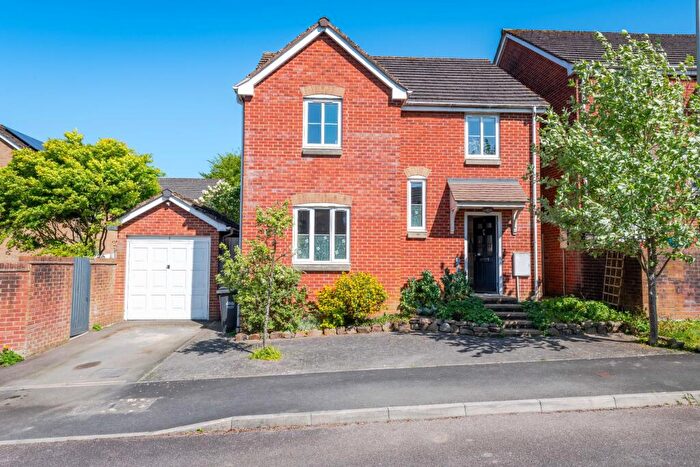 4 Bedroom Detached House For Sale In Nadder Meadow, South Molton, EX36