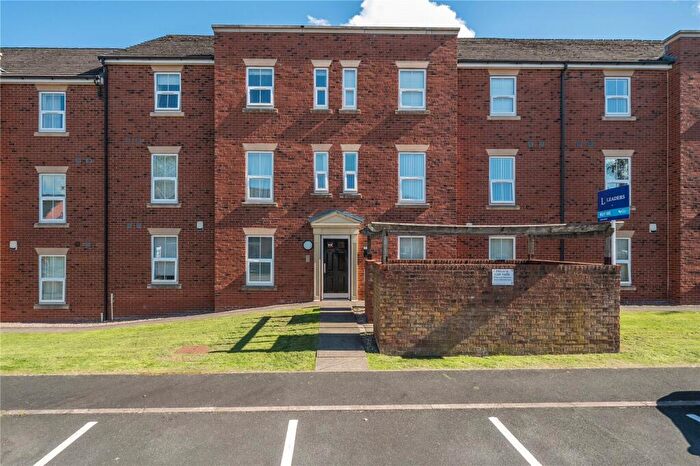 2 Bedroom Apartment For Sale In Lambert Crescent, Nantwich, Cheshire, CW5