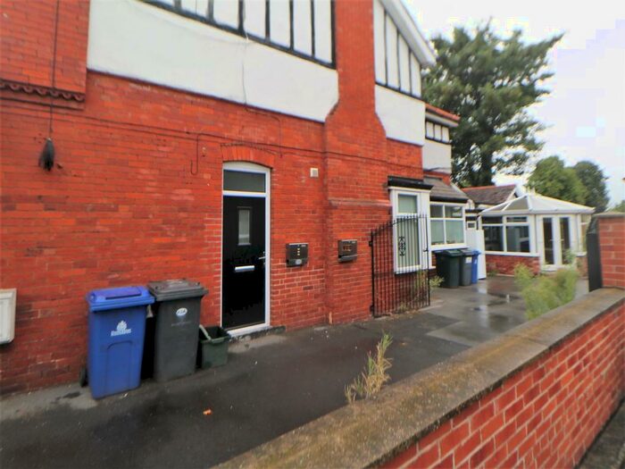 2 Bedroom Detached House To Rent In Flat A Bawtry Road, Bessacarr, Doncaster, DN4