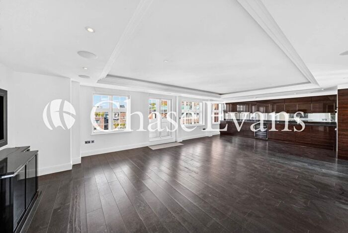 3 Bedroom Flat To Rent In Chantrey House, Eccleston Street, Belgravia, London, SW1W