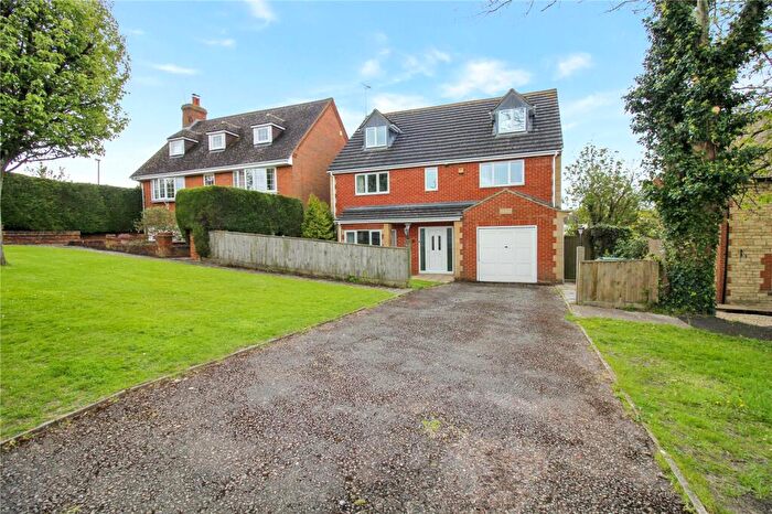 5 Bedroom Detached House For Sale In Churchway, Blunsdon, Swindon, Wiltshire, SN26