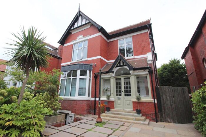 5 Bedroom Detached House For Sale In Orchard Road, Lytham St. Annes, FY8