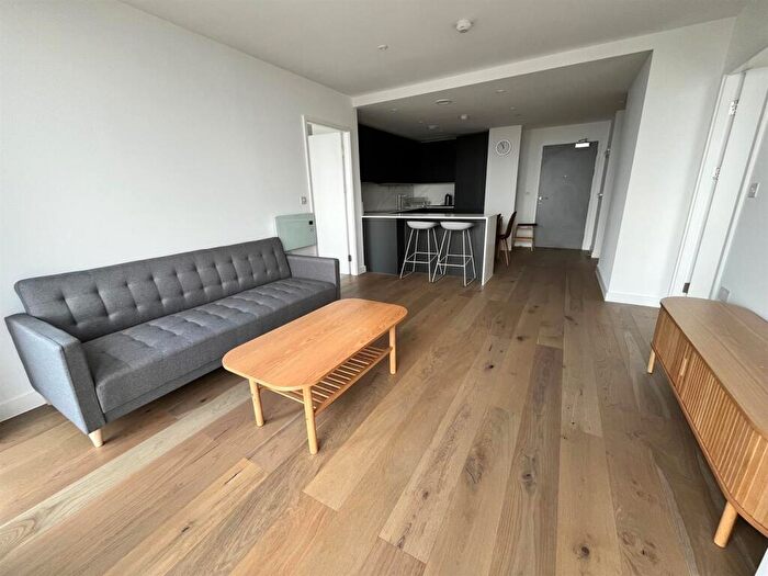 2 Bedroom Flat To Rent In Great Bridgewater Street, Manchester, M1