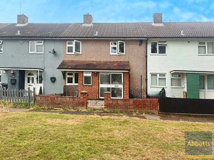 2 Bedroom Maisonette To Rent In Fryerns, Basildon, SS14