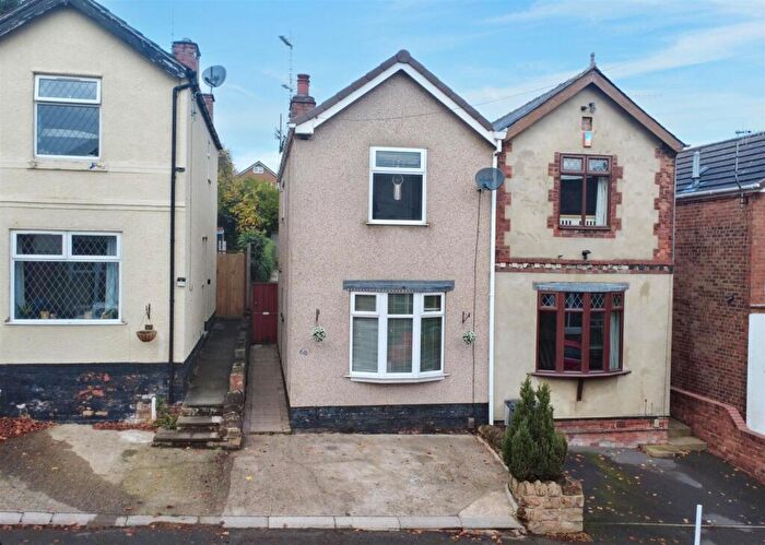 3 Bedroom Semi-Detached House For Sale In Kingsway, Ilkeston, DE7