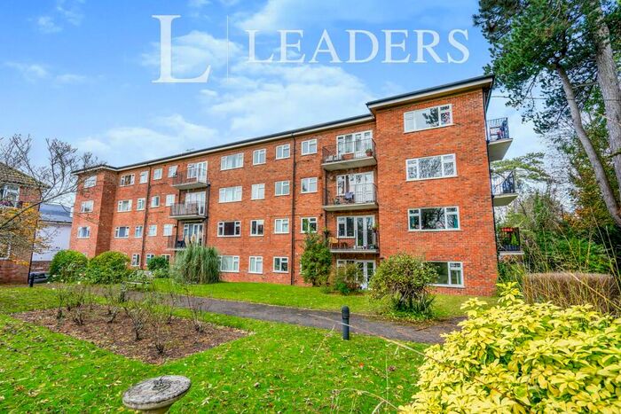 2 Bedroom Apartment To Rent In Muster Green, Haywards Heath, RH16