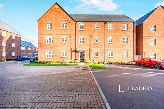 2 Bedroom Flat To Rent In Burns Road, Shortstown, Bedford, MK42