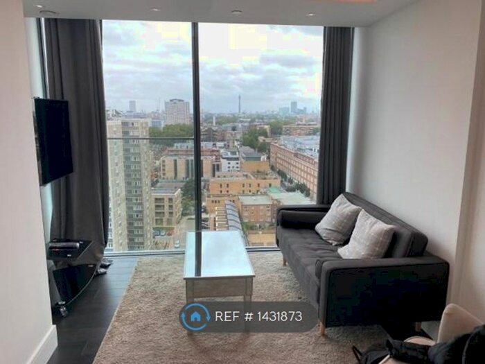 2 Bedroom Flat To Rent In Carrara Tower, London, EC1V