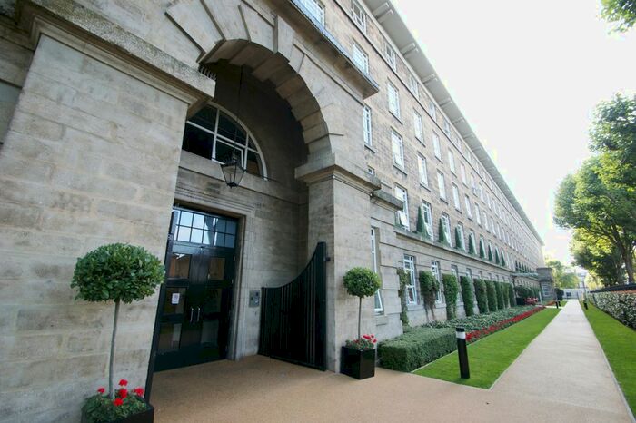 1 Bedroom Flat To Rent In Bromyard Avenue, London, W3