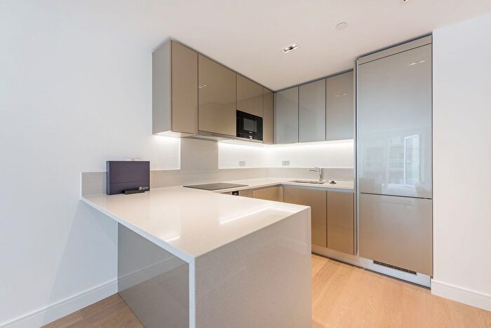 2 Bedroom Flat To Rent In Dickens Yard, Ealing, London, W5