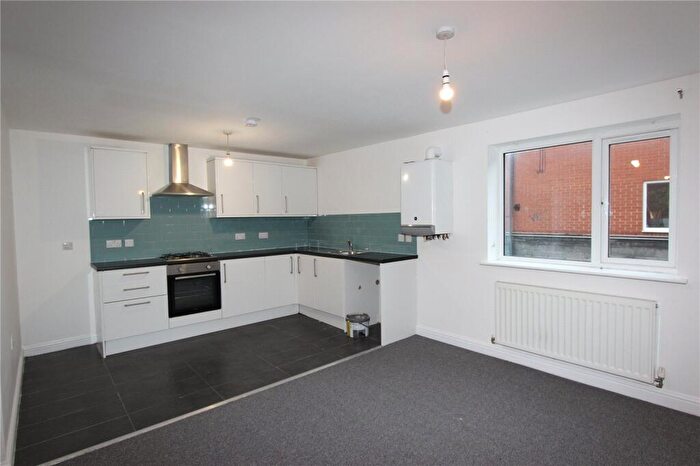 2 Bedroom Apartment To Rent In Flat, - South Parade, Whitley Bay, NE26
