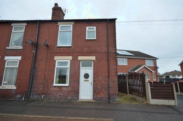 2 Bedroom Terraced House To Rent In Girnhill Lane, Featherstone, WF7