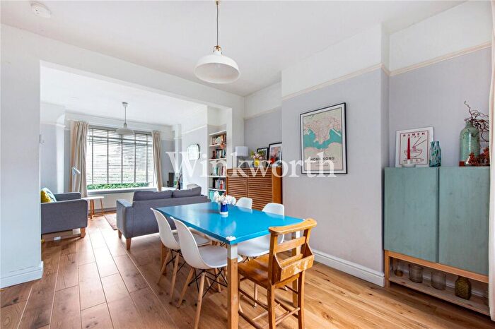 4 Bedroom Terraced House For Sale In Clarendon Road, London, N15