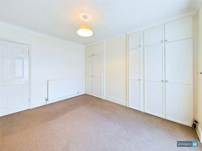 2 Bedroom Terraced House For Sale In Grove Avenue, Doncaster, South Yorkshire, DN5