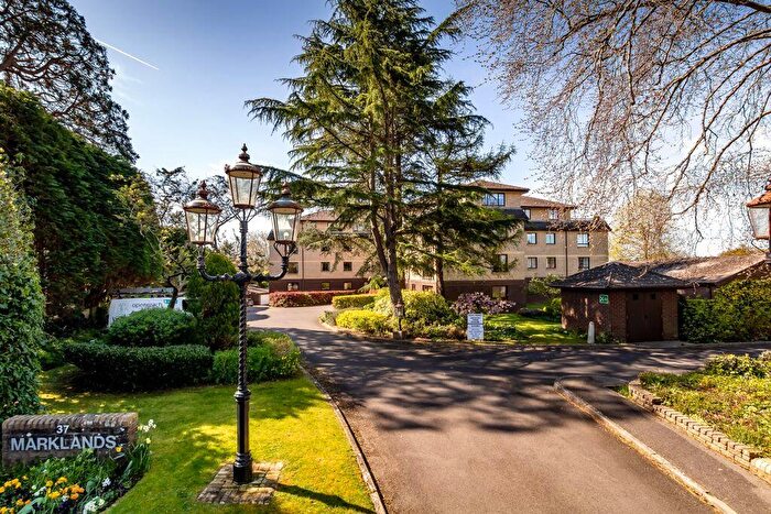 3 Bedroom Apartment For Sale In Julian Road | Sneyd Park, BS9