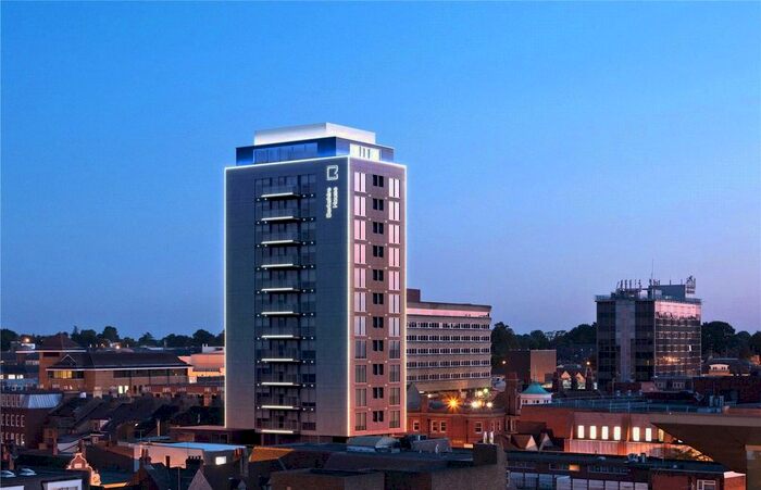 1 Bedroom Flat To Rent In Queen Street, Maidenhead, Berkshire, SL6