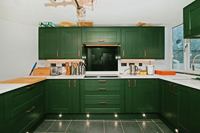 5 Bedroom Detached House For Sale In Church Road, Penryn, TR10