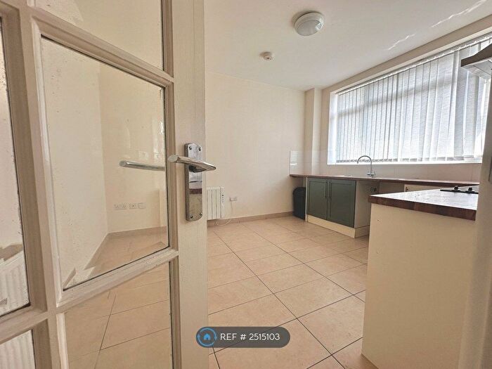 1 Bedroom Flat To Rent In Lower Leys House, Evesham, WR11