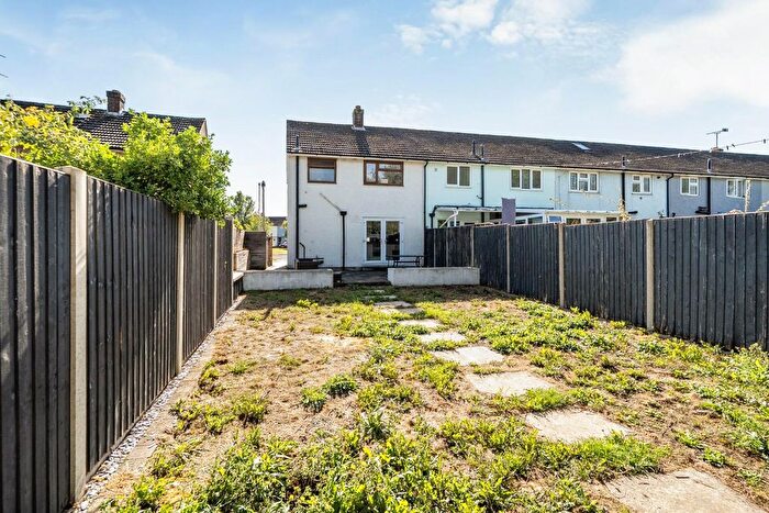 2 Bedroom End Of Terrace House For Sale In Finchdean Road, Havant, PO9