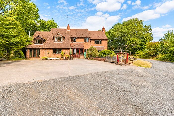 6 Bedroom Detached House For Sale In Dusthouse Lane, Finstall, Bromsgrove, B60