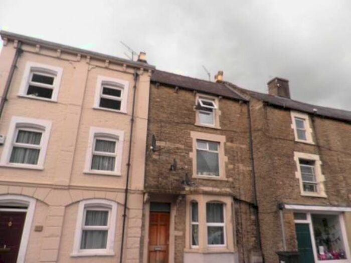 Studio To Rent In Christchurch Street West, Frome, Somerset, BA11