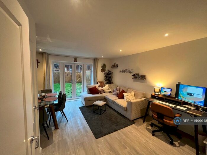 2 Bedroom Terraced House To Rent In Hengist Drive, Aylesford, ME20