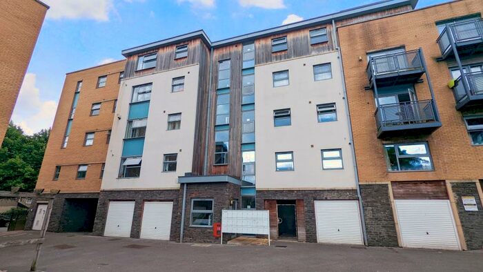2 Bedroom Apartment To Rent In Talavera Close, Old Market, Bristol, BS2