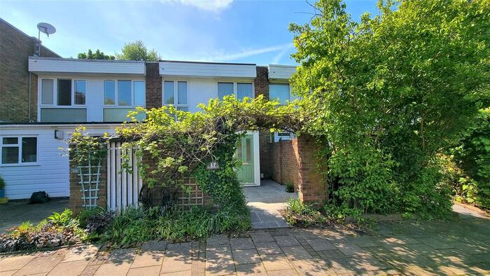 1 Bedroom Terraced House To Rent In Parkside Avenue, Bickley, BR1