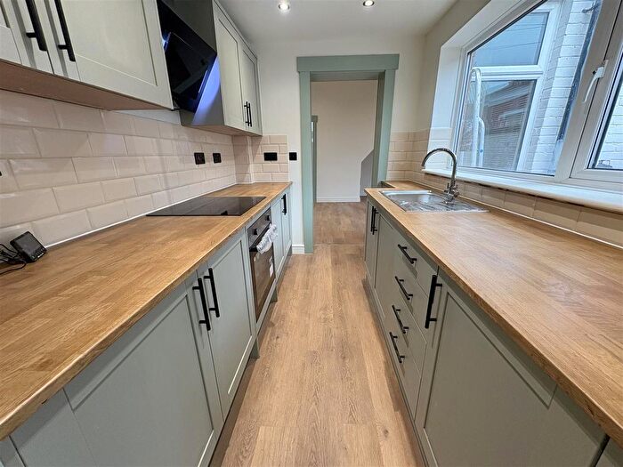 3 Bedroom Terraced House To Rent In Oakland Gardens, Darlington, DL1