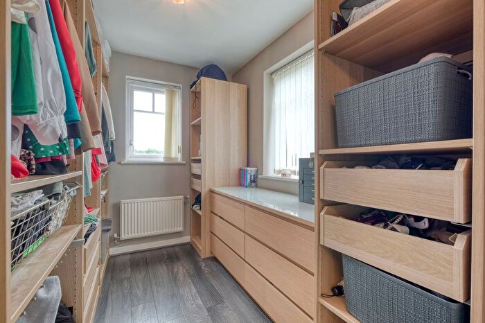 5 Bedroom Detached House For Sale In Claerwen Grove, Northfield, Birmingham, B31