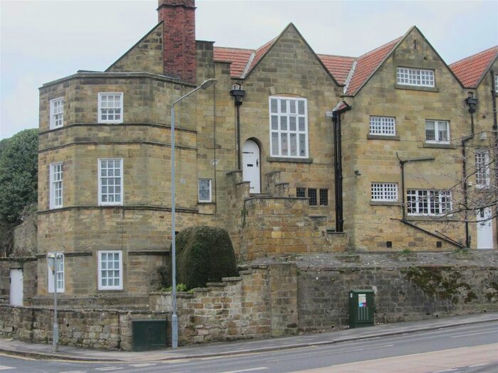 2 Bedroom Flat To Rent In Scalby Road, Scalby, Scarborough, YO13