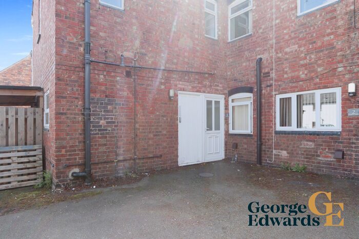 2 Bedroom Flat To Rent In Crockett Court, John Street, Tamworth, B77