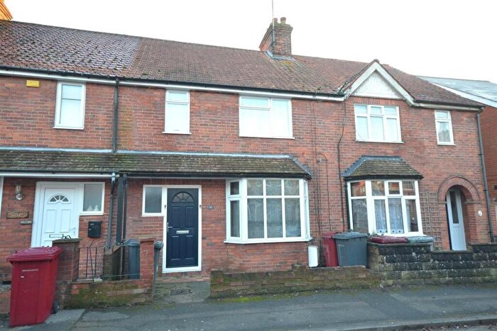 1 Bedroom Apartment To Rent In Winchester Road, Reading, RG2