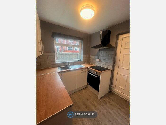 3 Bedroom End Of Terrace House To Rent In Sandringham Road, Crook, DL15