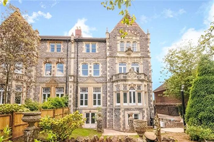 2 Bedroom Flat To Rent In Downleaze, Stoke Bishop, Bristol, BS9