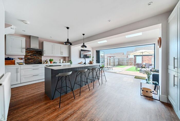 3 Bedroom Terraced House For Sale In Warren Way, Yate, Bristol, Gloucestershire, BS37