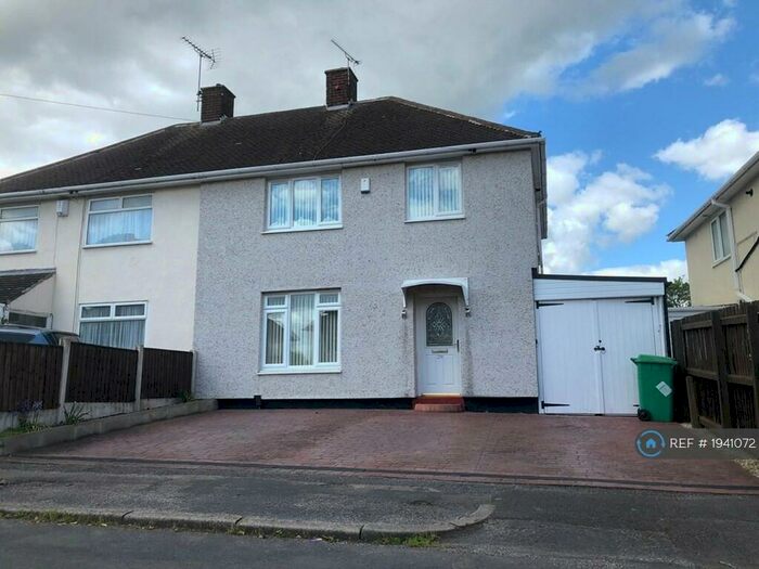 3 Bedroom Semi-Detached House To Rent In Chetwin Road, Nottingham, NG8