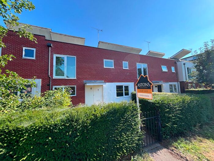 3 Bedroom Terraced House For Sale In North Crawley Road, Newport Pagnell, MK16