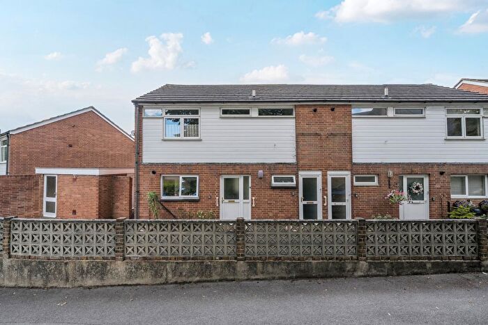 1 Bedroom Flat For Sale In Victoria Drive, Southdowns, South Darenth, DA4