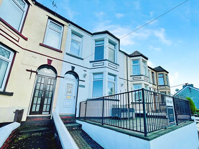 3 Bedroom Terraced House To Rent In Park Place, Waunlwyd, Ebbw Vale, NP23