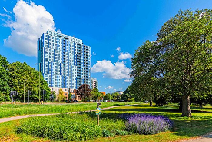 1 Bedroom Apartment To Rent In Kd Tower, Cotterells, Hemel Hempstead, Hertfordshire, HP1