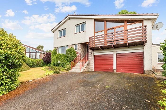 4 Bedroom Detached House For Sale In Fishers Green, Bridge Of Allan, FK9